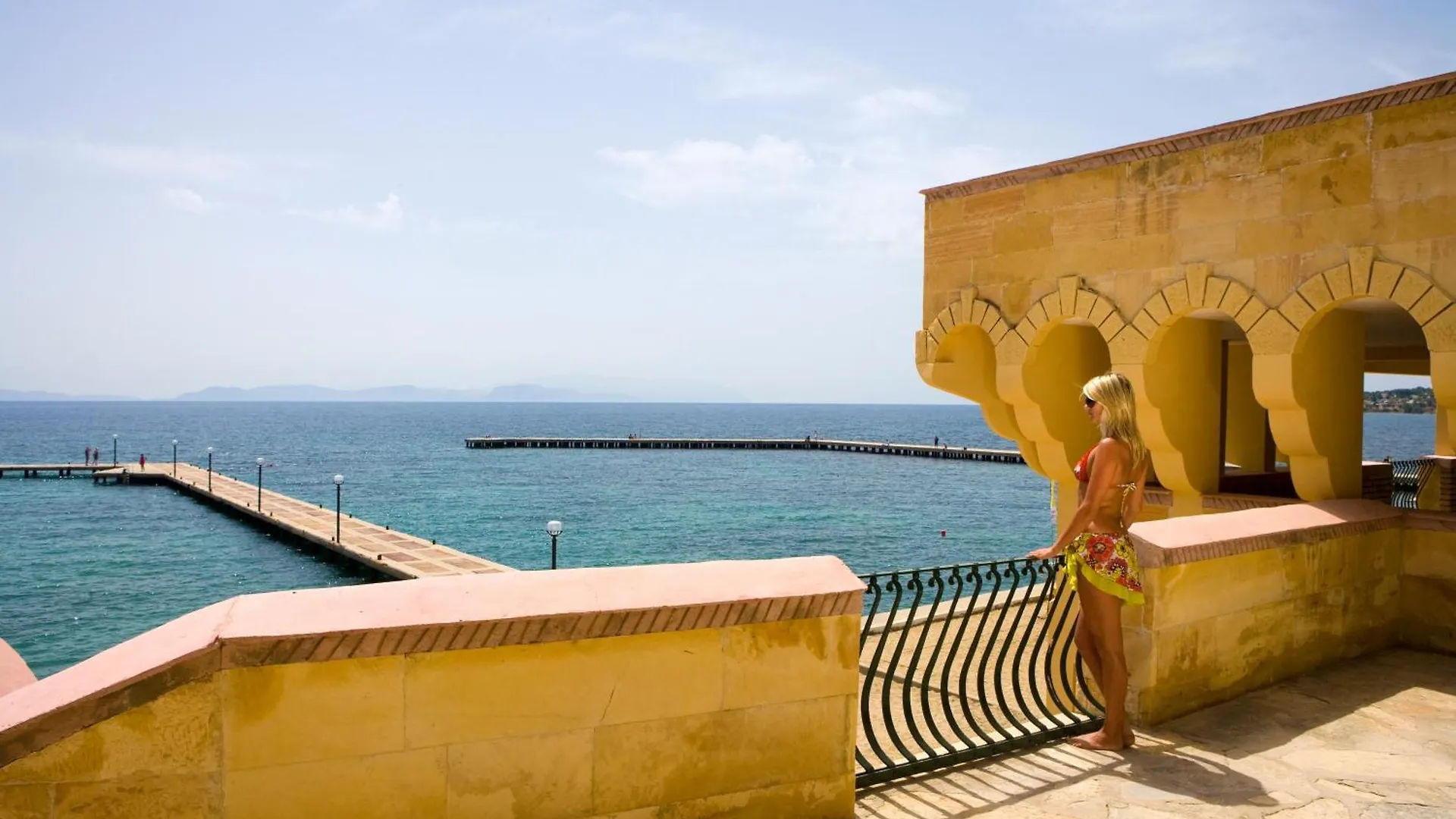 Fantasia Deluxe Hotel Kusadası