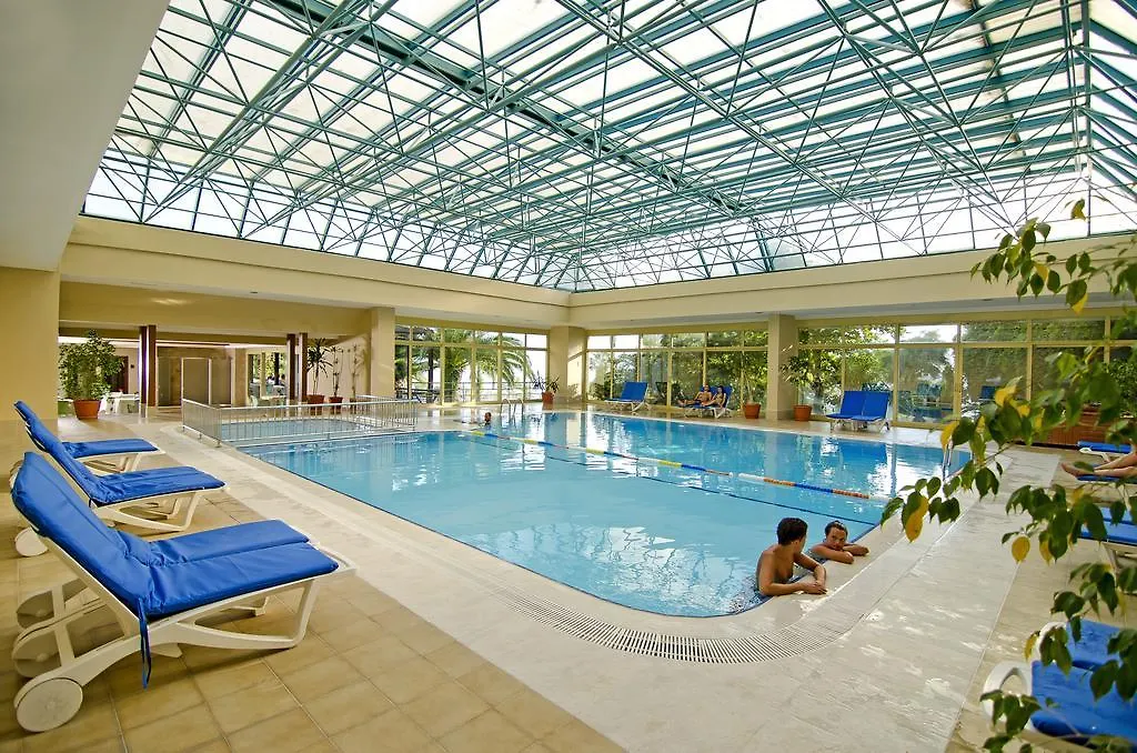 Fantasia Deluxe Hotel Kusadası