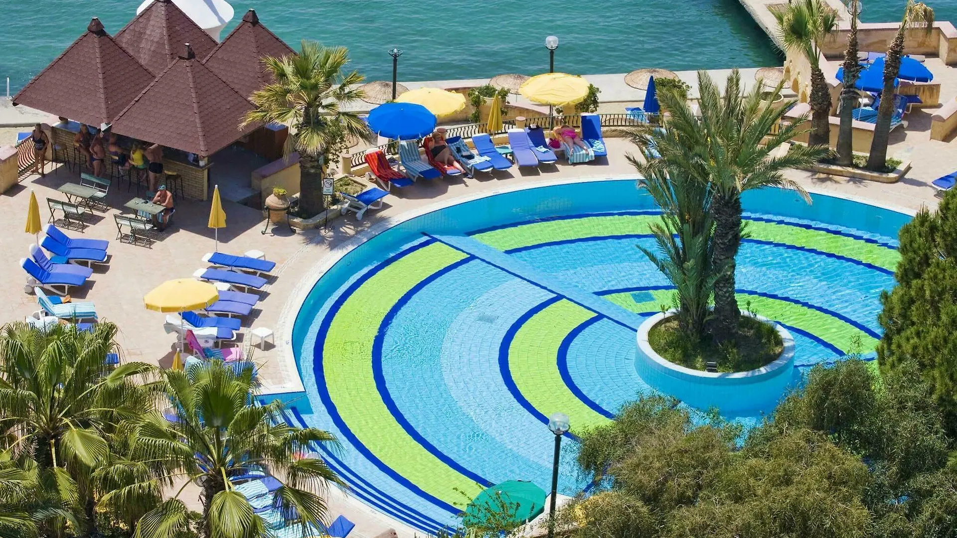 Fantasia Deluxe Hotel Kusadası 5*,  Törökország