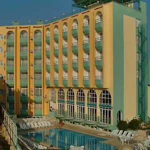 Отель Albora